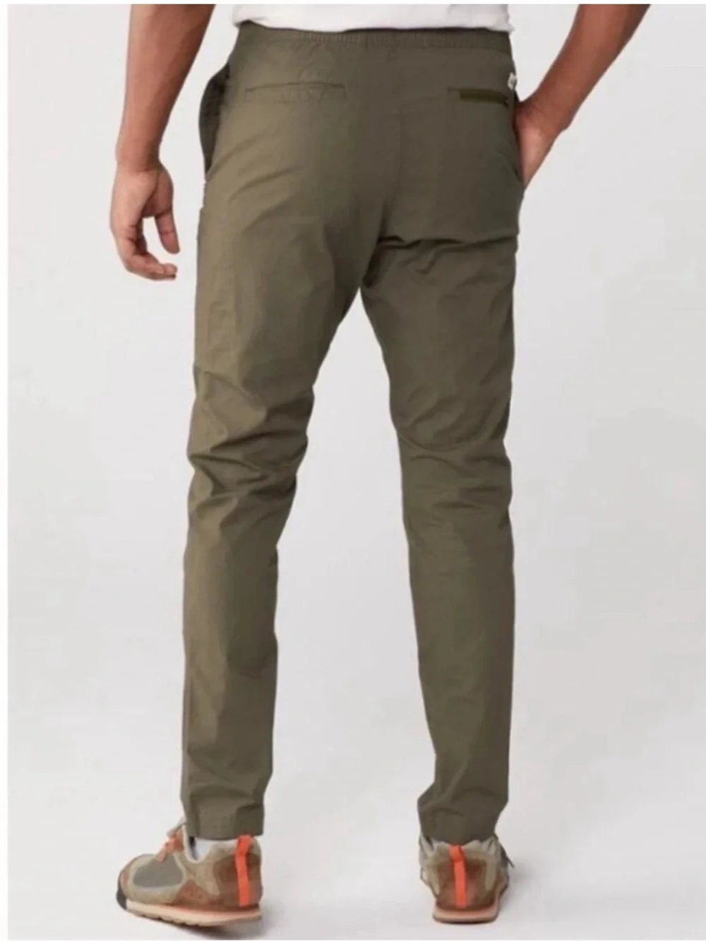 Vuori FLAWED Men’s Ripstop Climber Pants Hiking Outdoors Olive Green Size Large